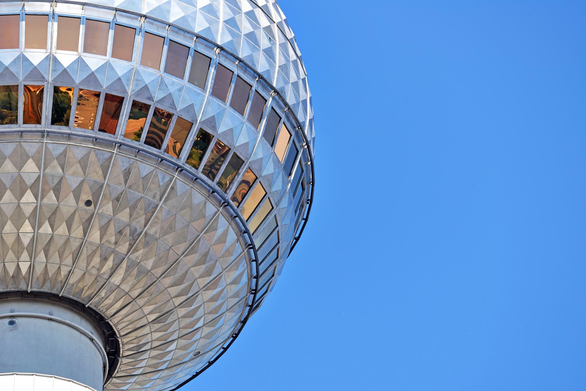 Detailansicht des Berliner Fernsehturms | Escort Berlin